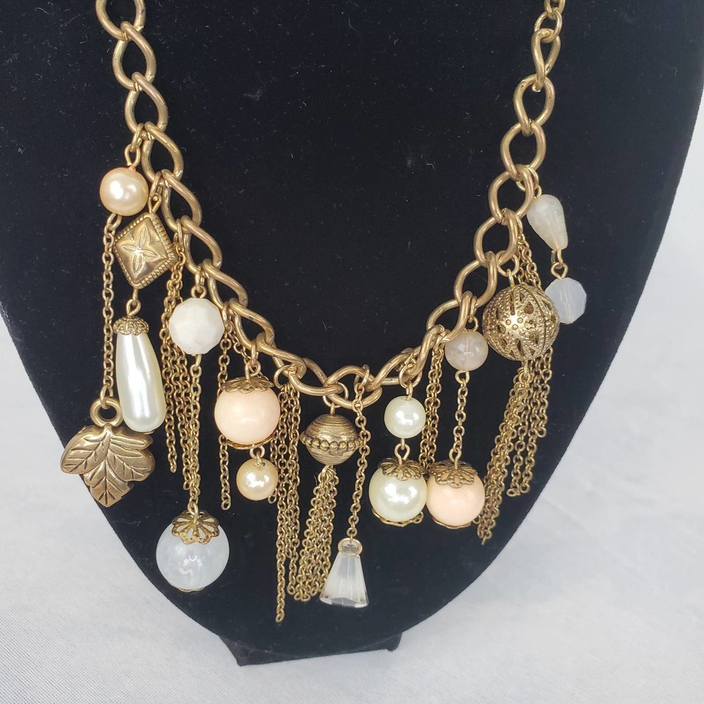 Pretty Chain link Charm Bohemian Bib Tassel Statement Costume Necklace - Picture 4 of 7